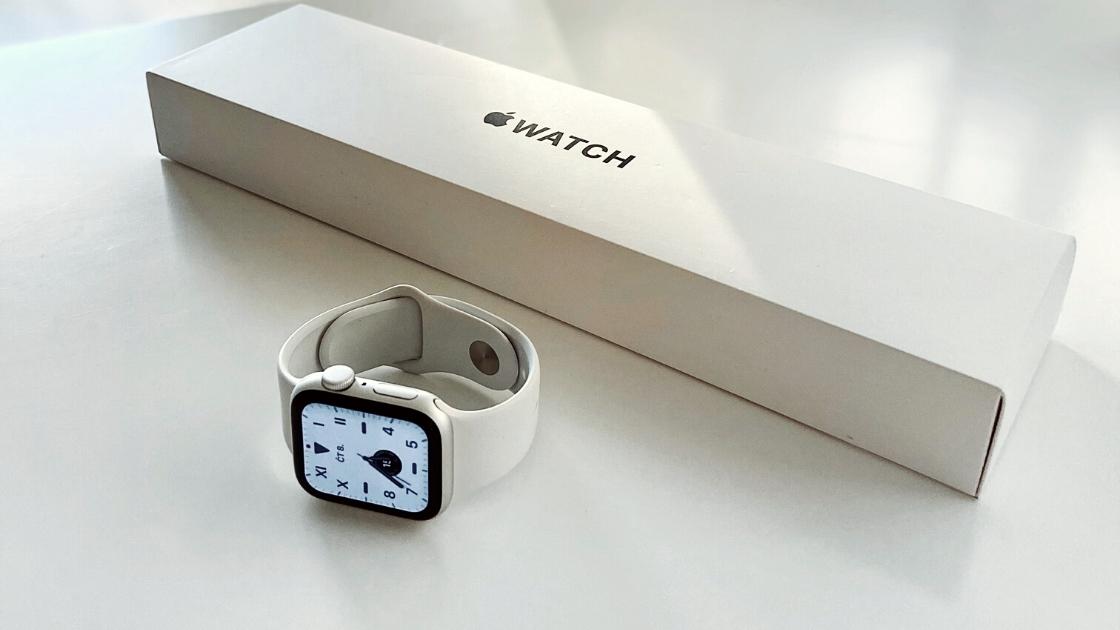 How to turn your Apple Watch upside down! - Buckle and Band