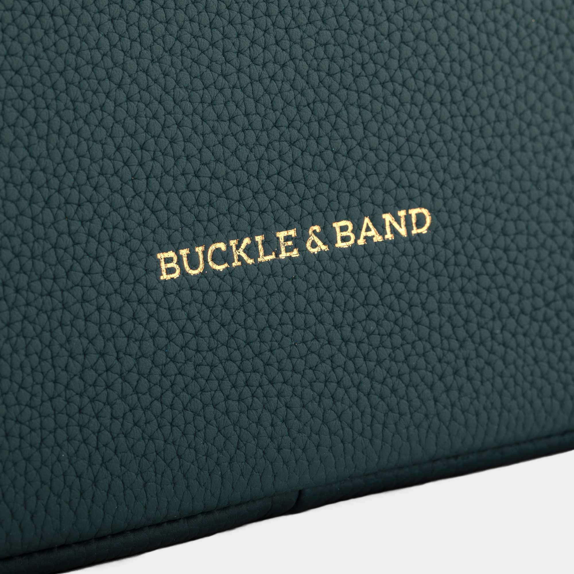 Emerald Green Leather MacBook Pro Laptop Case 13", 14", 16" - Buckle and Band - 14-MBC-GRN-01