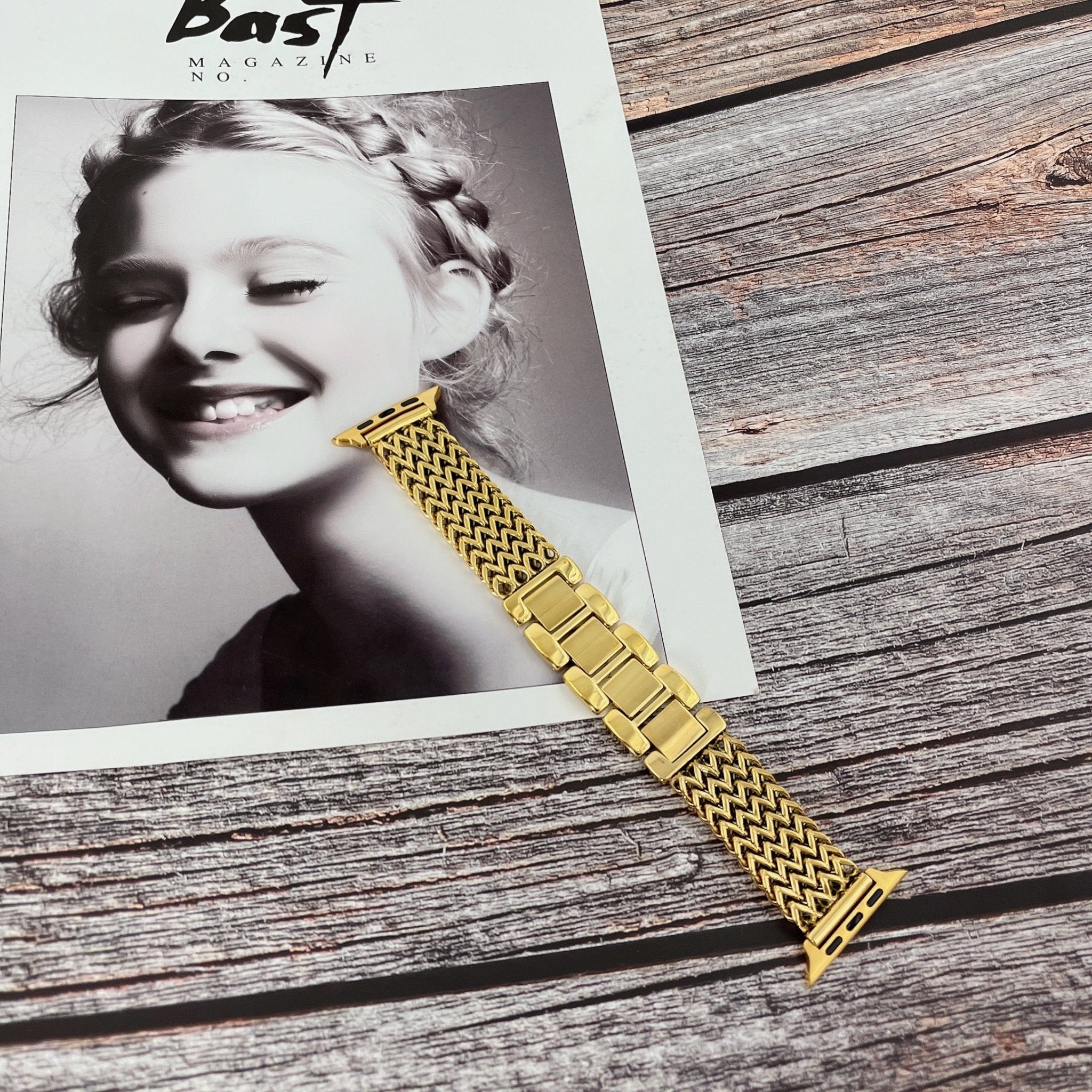 Gold Mesh Luxury Apple Watch Strap - Buckle and Band - NMI - GL - 38